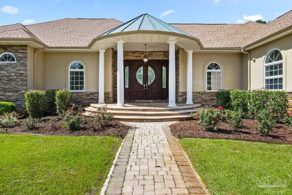 1047 San Sebastian Cir, Pensacola, FL 32506