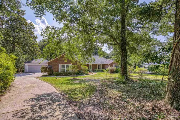 760 Boulder Creek, Pensacola, FL 32514