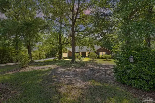 760 Boulder Creek, Pensacola, FL 32514