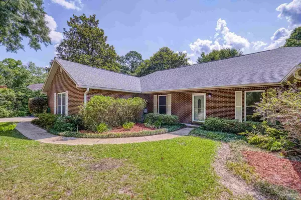 760 Boulder Creek, Pensacola, FL 32514