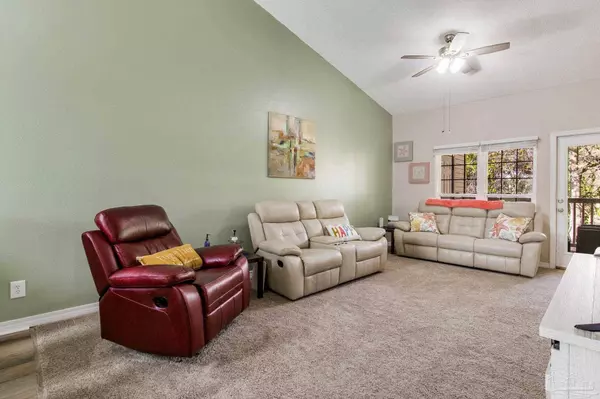 7101 Joy St, Pensacola, FL 32504