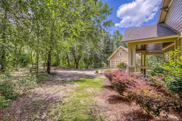 7515 Whiting Acres Ln, Milton, FL 32570