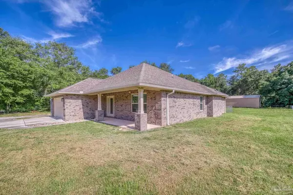 6218 Audubon Dr, Milton, FL 32570