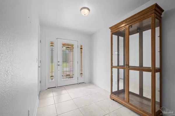 6218 Audubon Dr, Milton, FL 32570