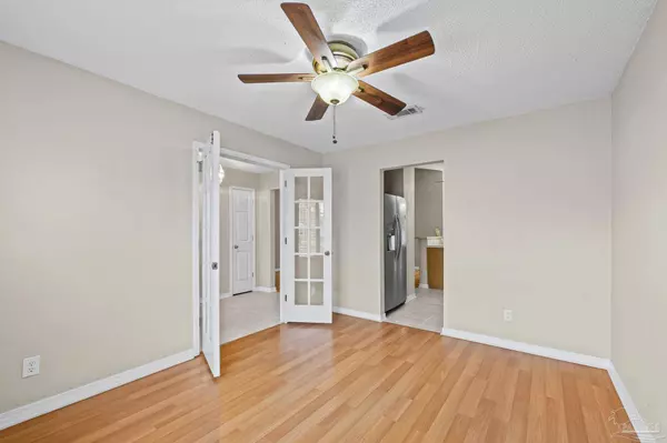 2517 Gulf Breeze Ave, Perdido Key, FL 32507