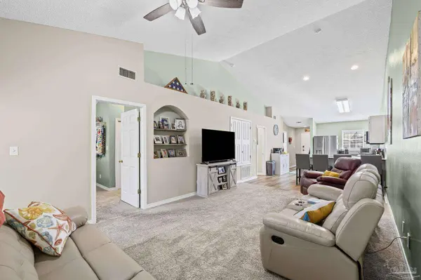 7101 Joy St, Pensacola, FL 32504