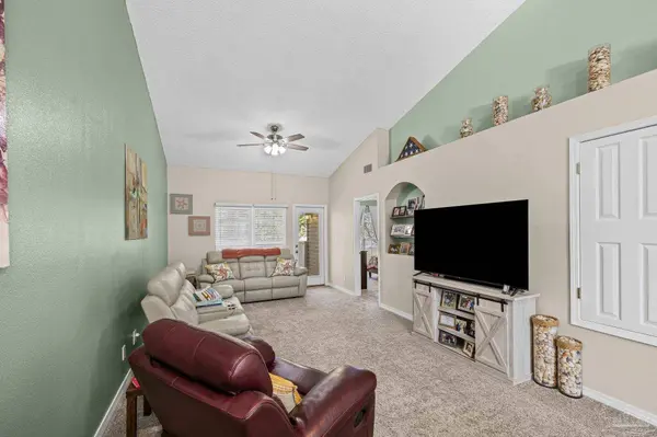 7101 Joy St, Pensacola, FL 32504