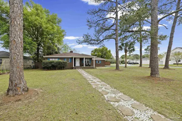 1801 E Cross St, Pensacola, FL 32503