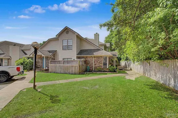 1100 Crosswinds Lndg, Ft Walton Beach, FL 32547
