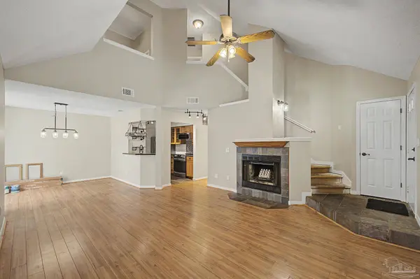1100 Crosswinds Lndg, Ft Walton Beach, FL 32547