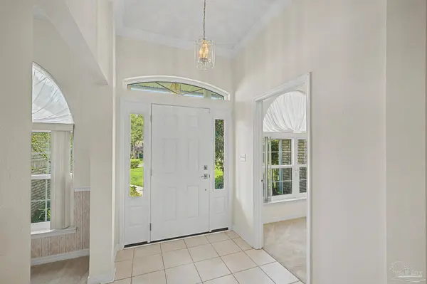 5775 Whispering Woods Dr, Pace, FL 32571