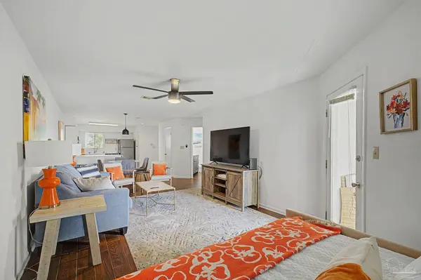 7453 Sunset Harbor Dr, Navarre Beach, FL 32566