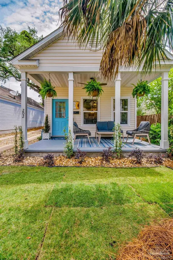 202 N Reus St, Pensacola, FL 32502