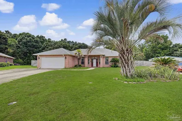 7145 Woodside Rd, Pensacola, FL 32526