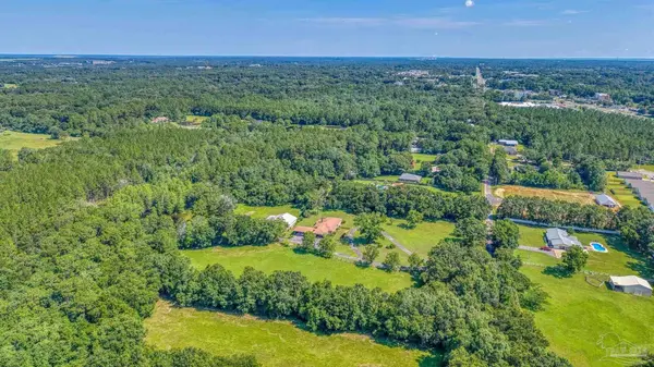 7621 Chellie Rd, Pensacola, FL 32526