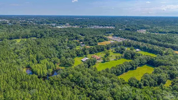 7621 Chellie Rd, Pensacola, FL 32526