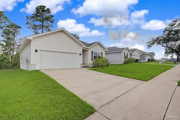 5887 Paddock Way, Pensacola, FL 32526