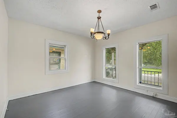 411 W Gadsden St, Pensacola, FL 32501