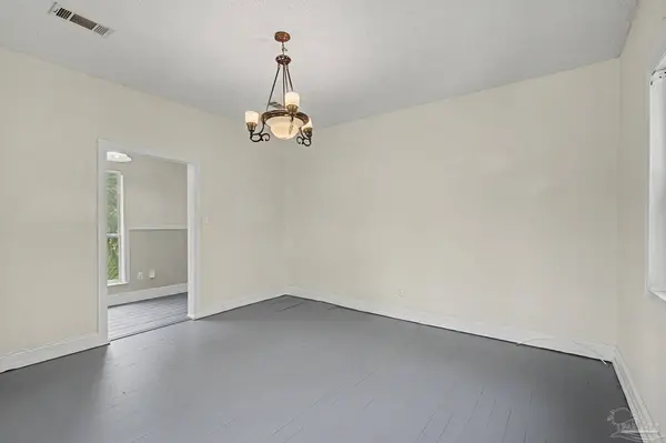 411 W Gadsden St, Pensacola, FL 32501