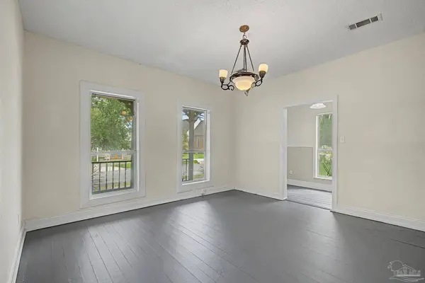 411 W Gadsden St, Pensacola, FL 32501