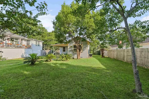1514 E Bobe St, Pensacola, FL 32503