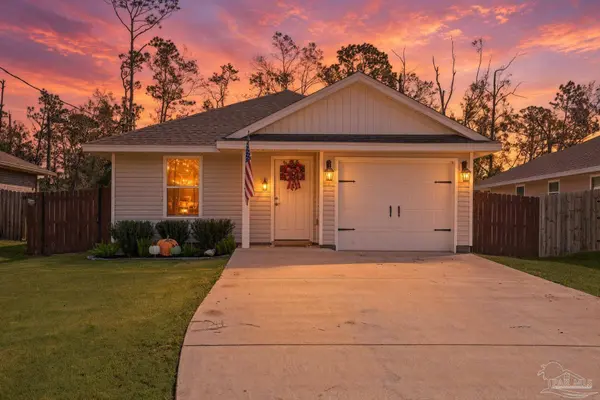 3134 Glade Dr, Milton, FL 32583