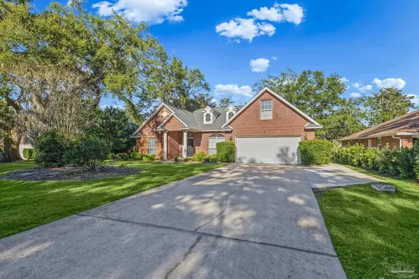 9524 Lorikeet Ln, Pensacola, FL 32507