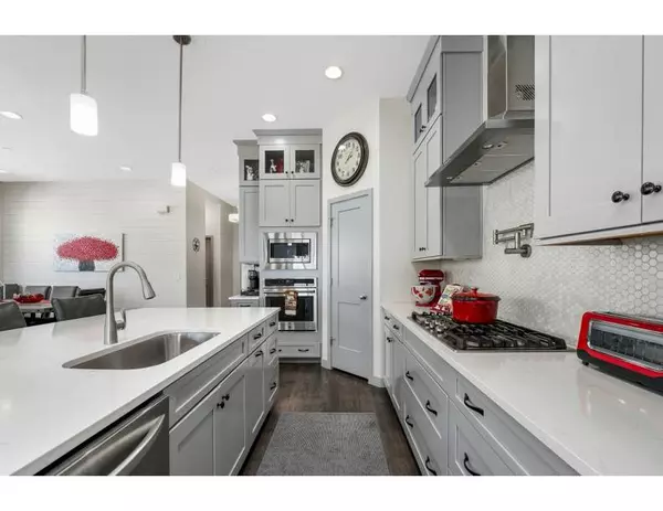 14126 S DEER TRAIL LN, Draper, UT 84020