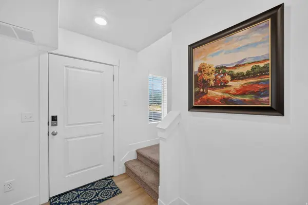 1639 E INDIGO LOOP N, Layton, UT 84041