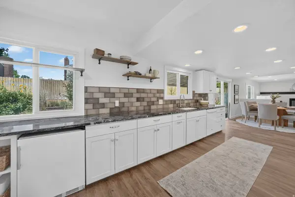 1251 E SAGE RIDGE RD, Sandy, UT 84094