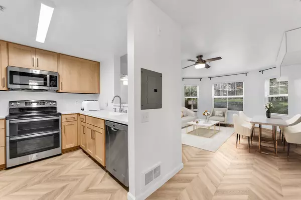 555 10th St #102, Oakland, CA 94607