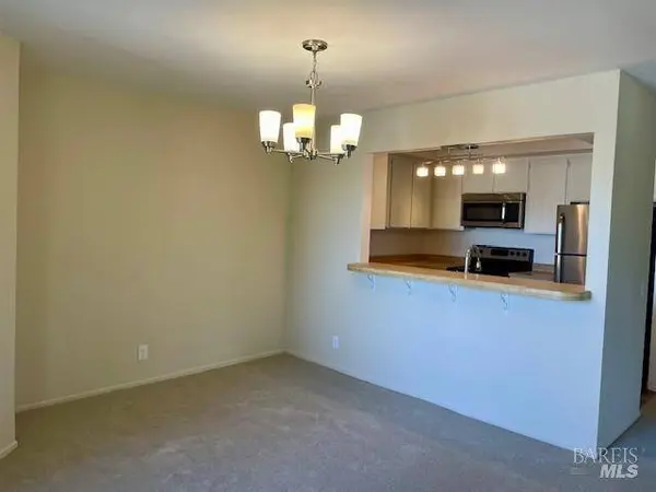 14 Scottsdale WAY, Novato, CA 94947