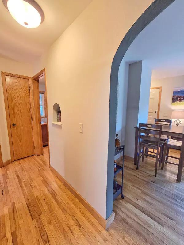 312 21st ST SW, Rochester, MN 55902