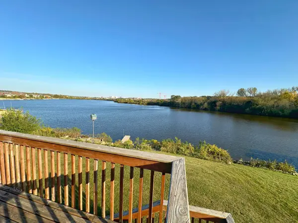 3304 Lake ST NW, Rochester, MN 55901