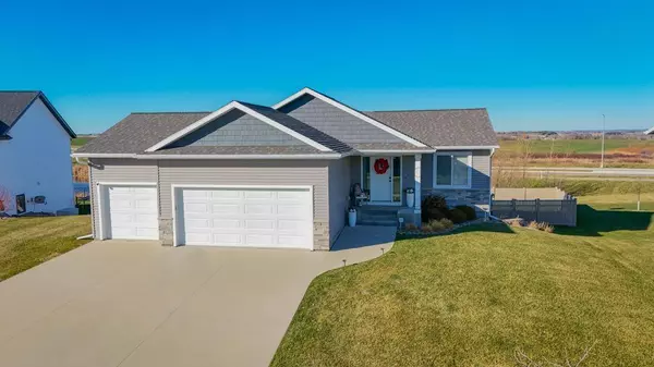 4213 Silver Ridge PL NW, Rochester, MN 55901