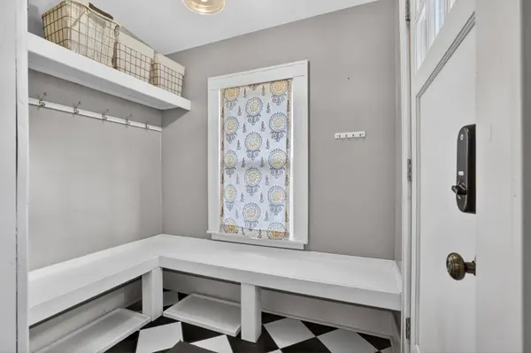 20 11th AVE NW, Rochester, MN 55901