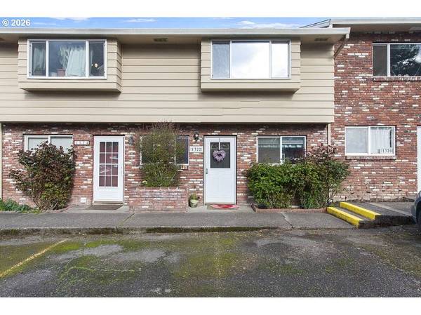 1322 NE HOGAN DR, Gresham, OR 97030