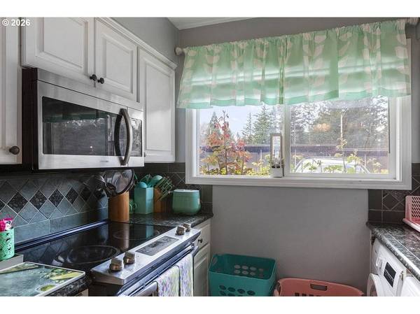 1322 NE HOGAN DR, Gresham, OR 97030