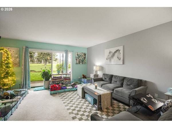 1322 NE HOGAN DR, Gresham, OR 97030