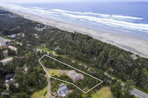 5943 NW PACIFIC COAST HWY HWY, Seal Rock, OR 97376