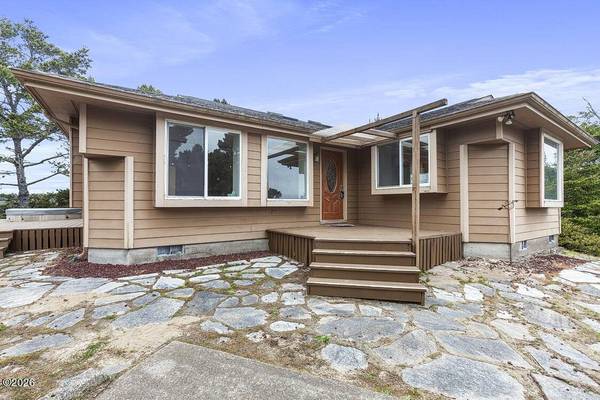 5943 NW PACIFIC COAST HWY HWY, Seal Rock, OR 97376
