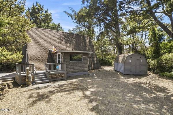 5980 EL MAR AVE AVE, Lincoln City, OR 97367