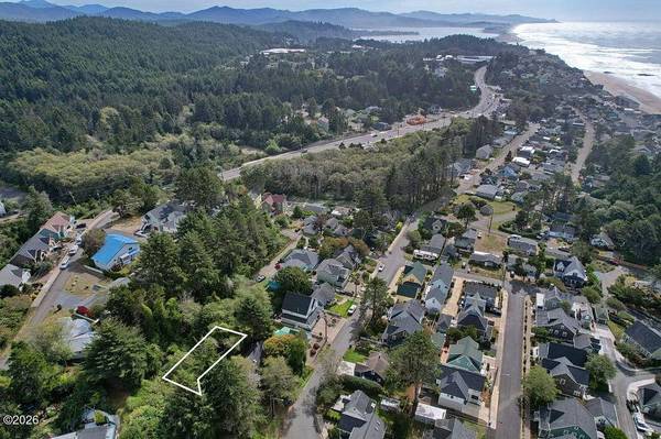 2734 SW Dune CT, Lincoln City, OR 97367