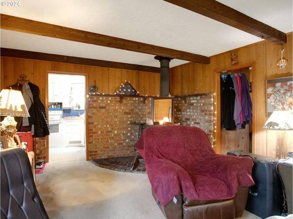 16600 SE BAXTER RD, Gresham, OR 97080