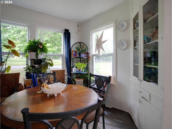 16600 SE BAXTER RD, Gresham, OR 97080