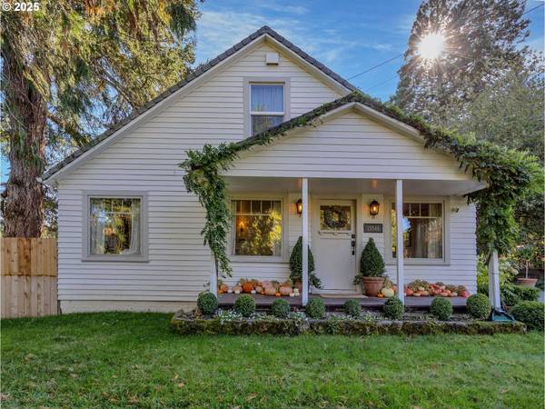 15546 SE CLATSOP ST, Happy Valley, OR 97086