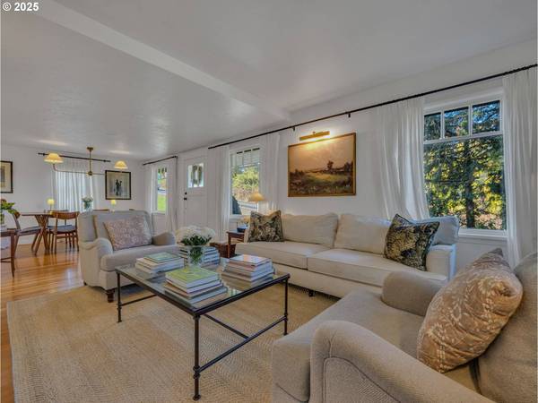 15546 SE CLATSOP ST, Happy Valley, OR 97086