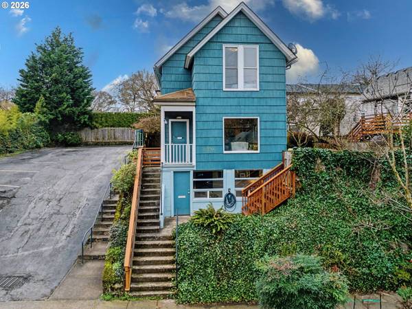 2220 SE YAMHILL ST, Portland, OR 97214