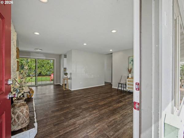 815 NE 25TH ST, Gresham, OR 97030