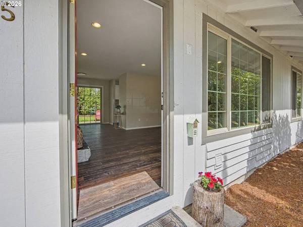 815 NE 25TH ST, Gresham, OR 97030